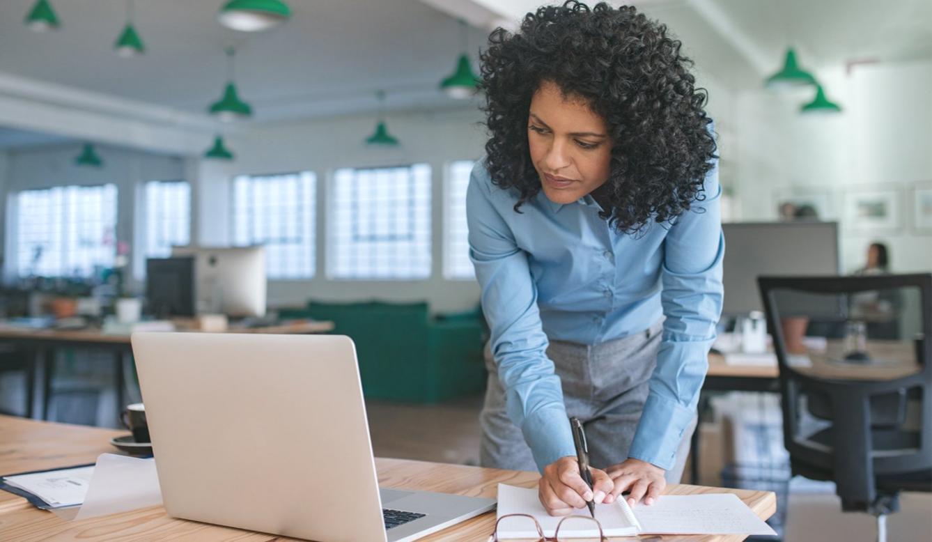 Διαδικτυακή πλατφόρμα webinars με εργαλεία επικοινωνίας